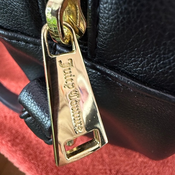 Juicy Couture Black FauxLeather Convertible Crossbody Shoulder Satchel Purse EUC - Picture 6 of 8